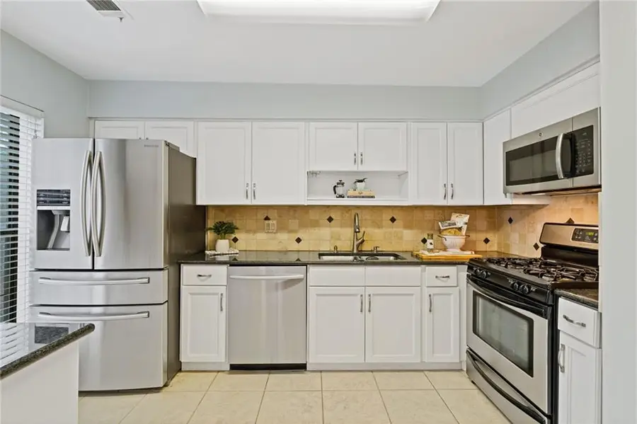 1216 Highland Bluff Drive Se #216, Atlanta, GA 30339 - #3