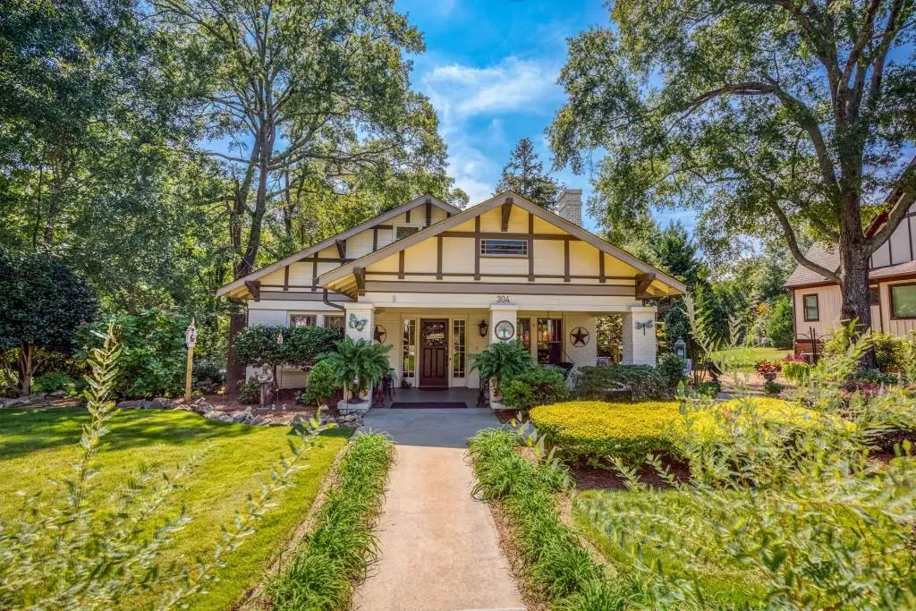 304 Edwards Street, Monroe, GA 30655 - #1