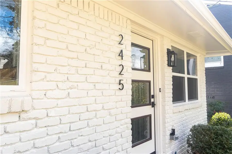 2425 Hillside Avenue, Decatur, GA 30032 - #2