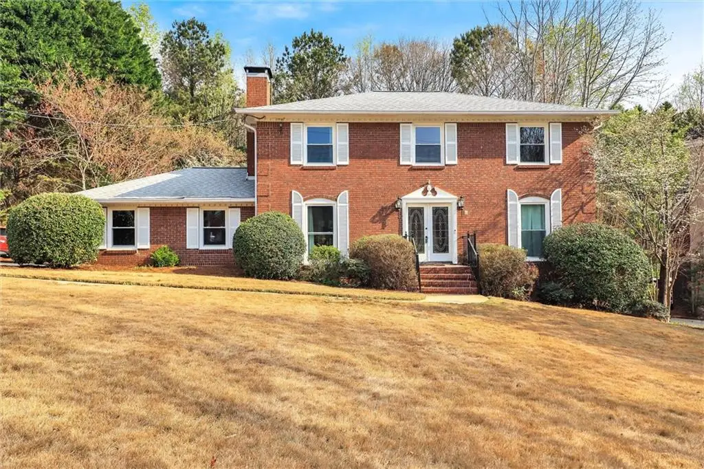 2652 Fontainebleau Drive, Dunwoody, GA 30360 - #1
