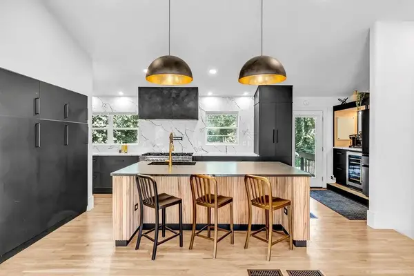 3704 Doroco Drive, Atlanta, GA 30340