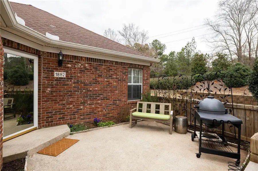1882 Kolb Farm Circle Sw, Marietta, GA 30008 - #2