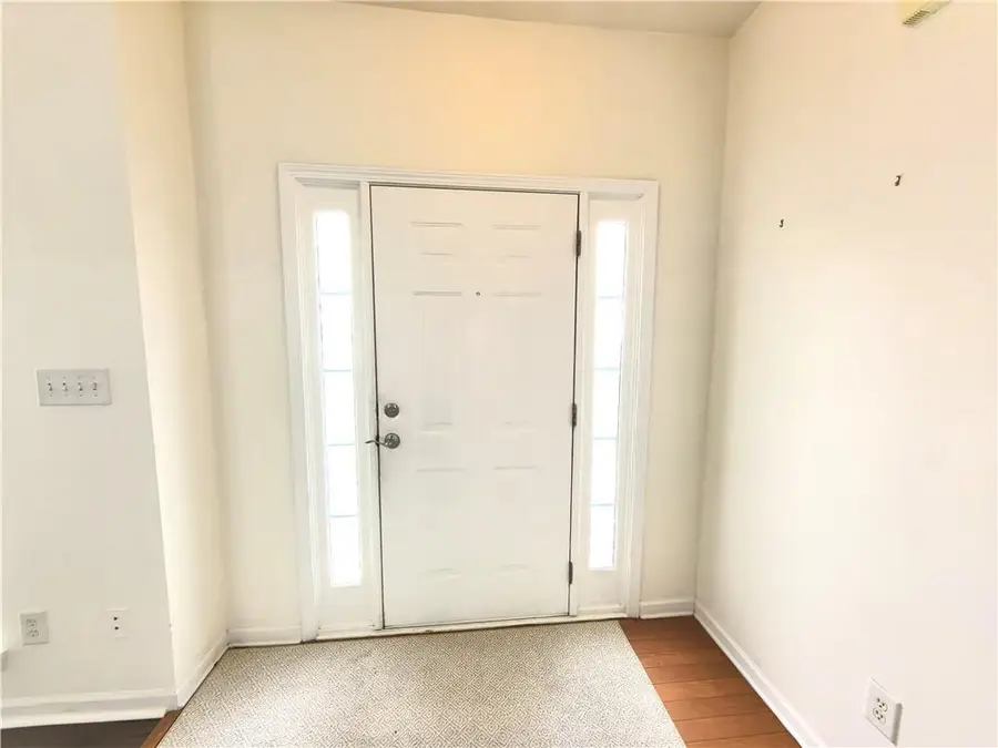 619 Kenridge Way, Suwanee, GA 30024 - #2