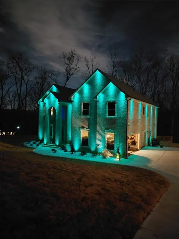 5905 Langdale, Douglasville, GA 30135