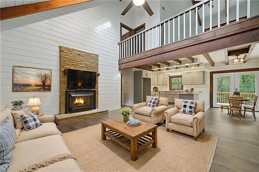 509 E Valley Road Ne, Rydal, GA 30171 - #3