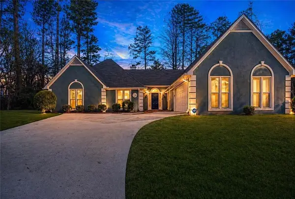 752 Stone Breeze Lane, Stone Mountain, GA 30087