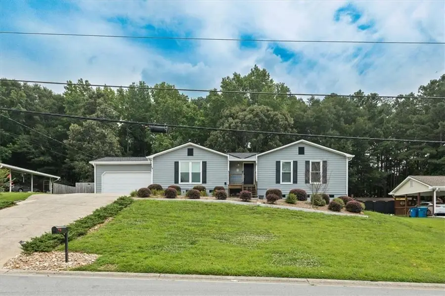 2711 Bluffton Road, Buford, GA 30519 - #2