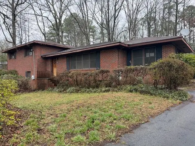 6896 Florence Dr, Lithia Springs, GA 30122 - #2