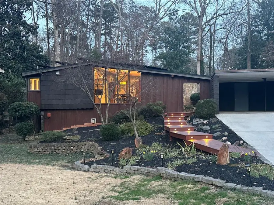 1121 Vistavia Circle, Decatur, GA 30033 - #2