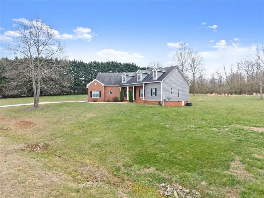 5615 Little Branch Circle, Clermont, GA 30527 - #3