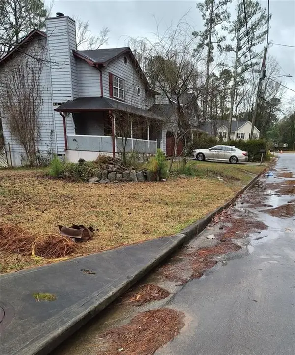 512 Ryan Place, Stone Mountain, GA 30087