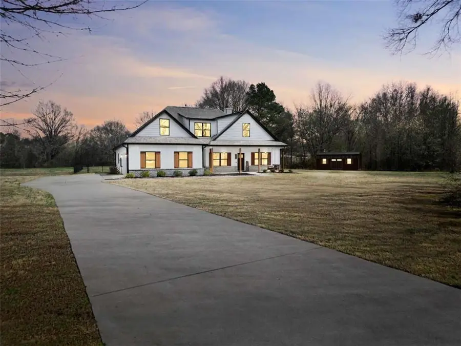 351 Savannah Drive, Mansfield, GA 30055 - #2