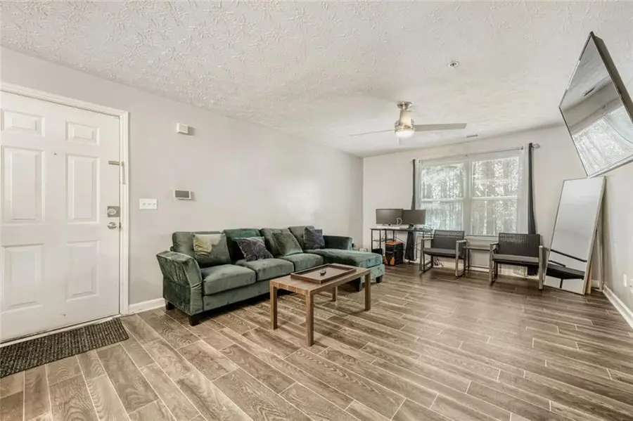 10204 Fairington Ridge Circle, Lithonia, GA 30038 - #3