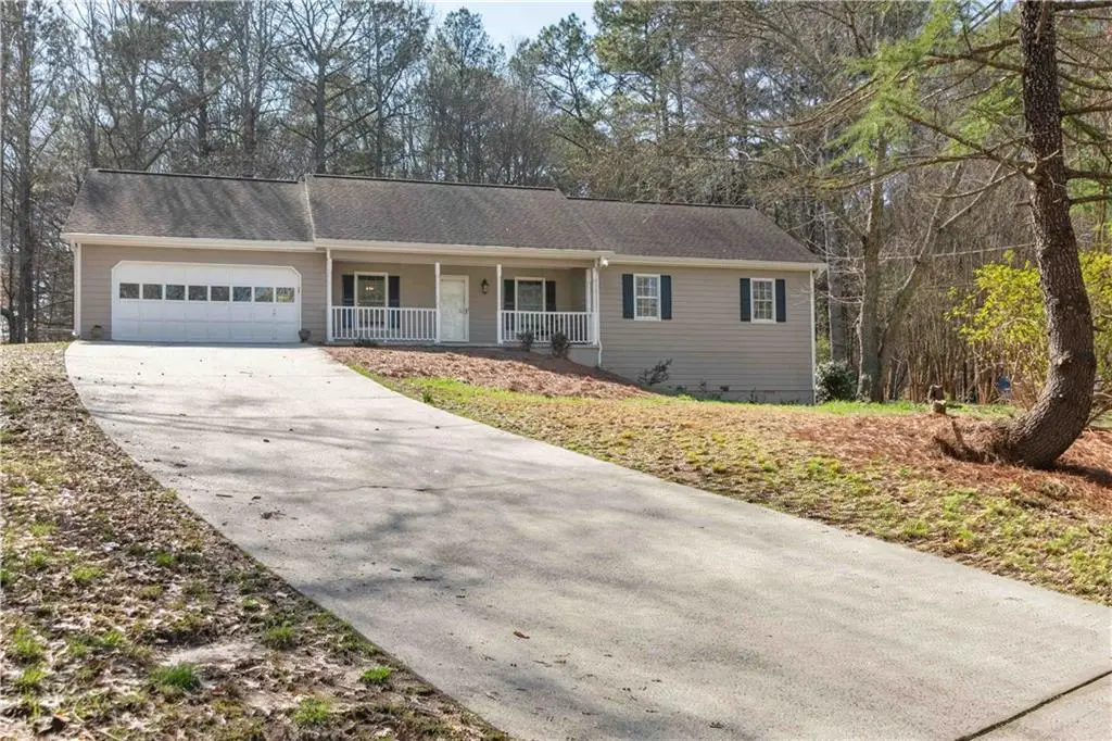 4204 Logans Bluff, Loganville, GA 30052 - #1