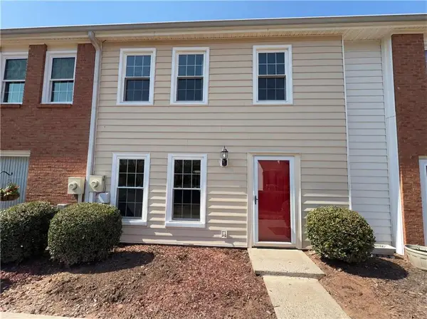 209 High Creek Drive, Roswell, GA 30076