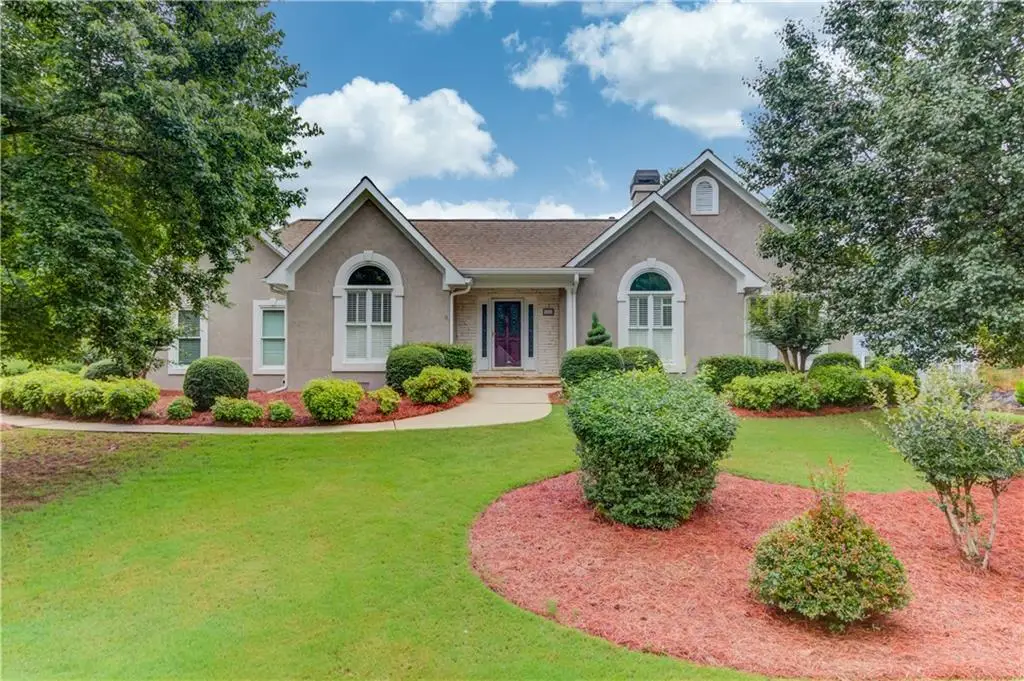 6362 Chestnut Parkway, Flowery Branch, GA 30542 - #1
