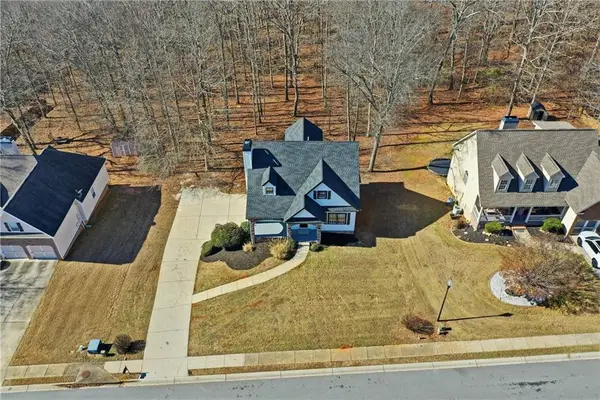 5975 Windsor Creek Drive, Douglasville, GA 30135