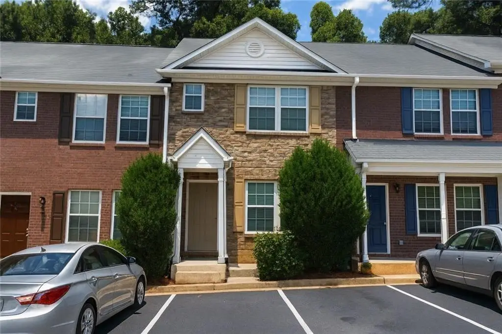 3615 Ginnis Circle Sw, Atlanta, GA 30331 - #1