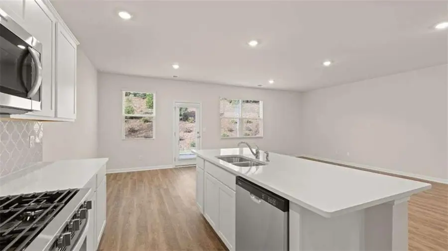 173 Lauritsen Way, Newnan, GA 30265 - #3