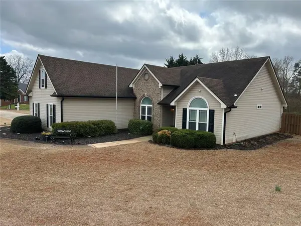 16 Bailey Park Court, Jefferson, GA 30549