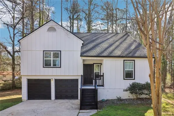 105 Running Bear Trail, Fayetteville, GA 30214