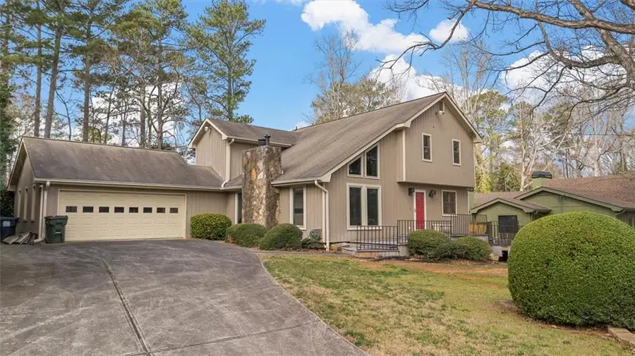 3892 Johnson Ferry Drive, Marietta, GA 30062 - #2