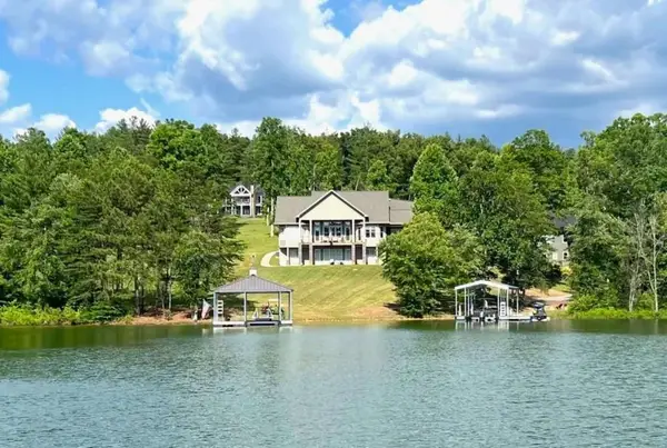 392 New Water Way, Blairsville, GA 30512