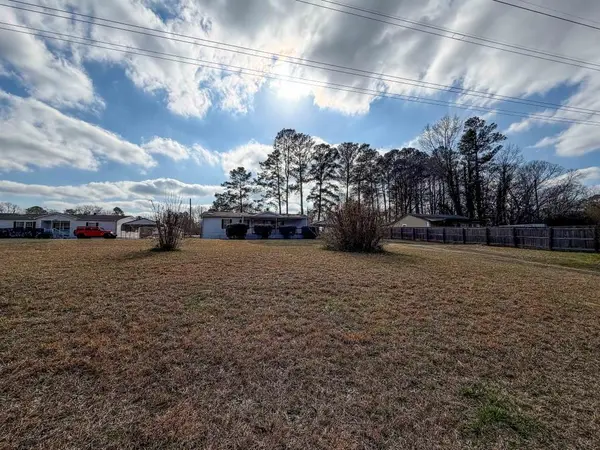 5503 Allatoona Gateway, Acworth, GA 30102