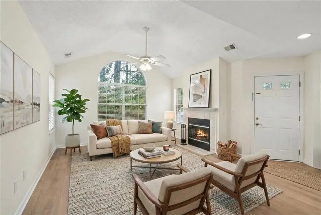 3758 NW Vineyards Lake Circle Nw #8, Kennesaw, GA 30144 - #1