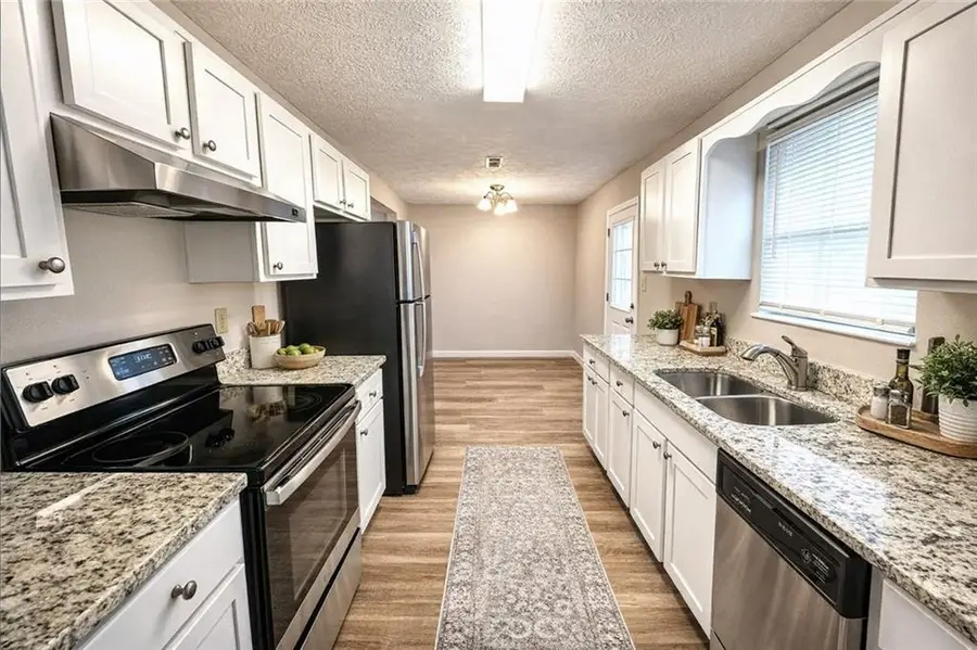 9161 Fairway Court, Riverdale, GA 30274 - #2