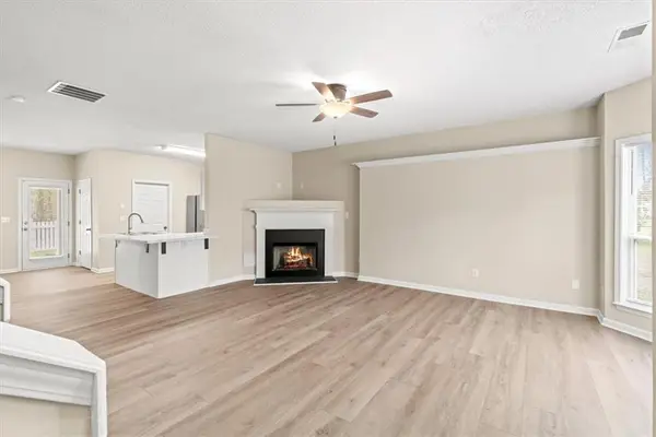 4901 Robinson Square Drive Nw, Acworth, GA 30101