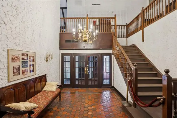 6851 Roswell Road #F32, Atlanta, GA 30328