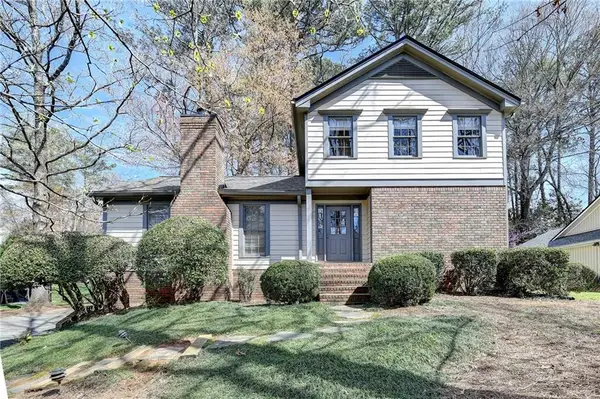 305 Seventeenth Fairway, Roswell, GA 30076