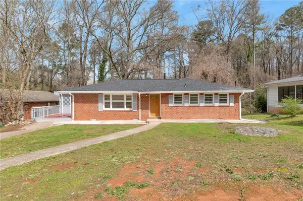 4234 Rockbridge Heights Drive, Stone Mountain, GA 30083