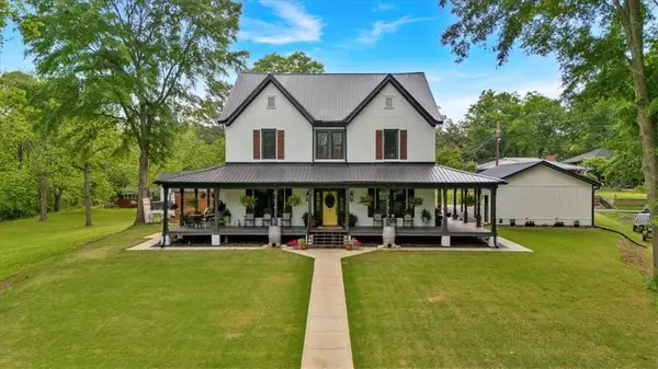 540 N Marble Street N, Rockmart, GA 30153