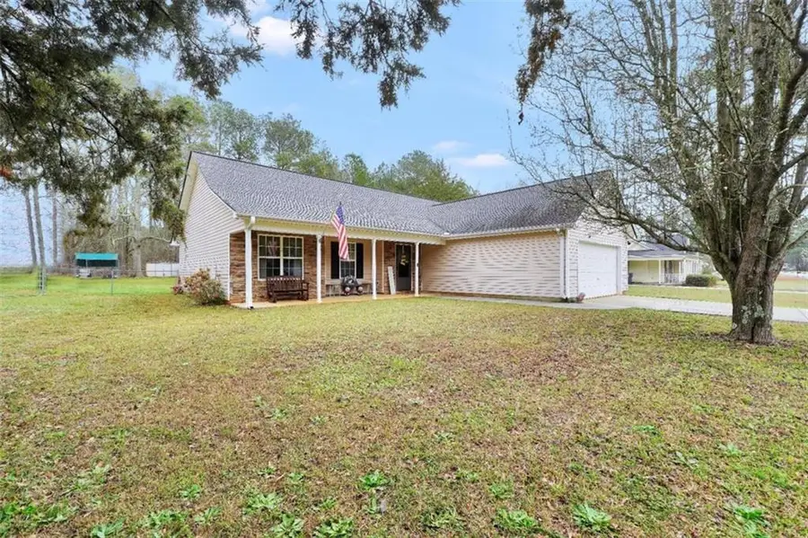 15 Tara Way, Covington, GA 30016 - #3