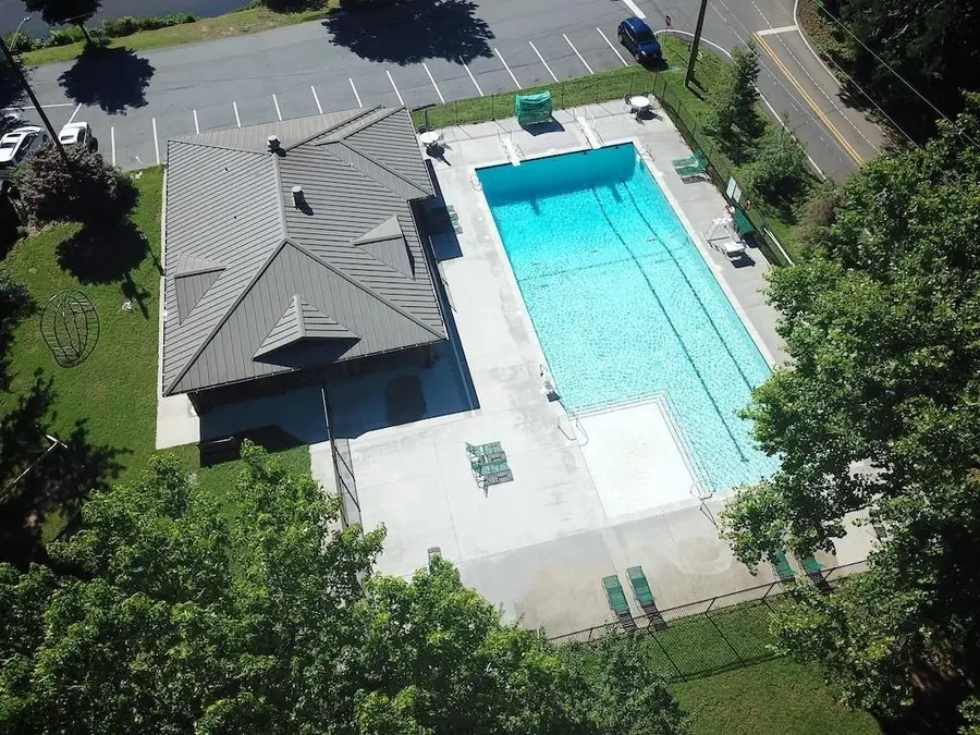 110 Cherry Street, Roswell, GA 30075 - #3