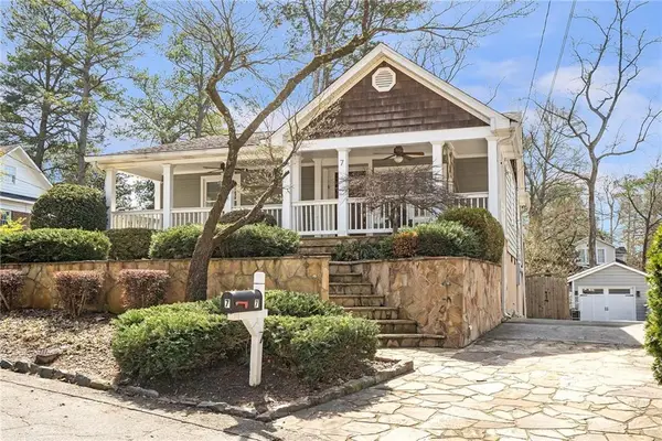 7 East Drive Ne, Atlanta, GA 30305