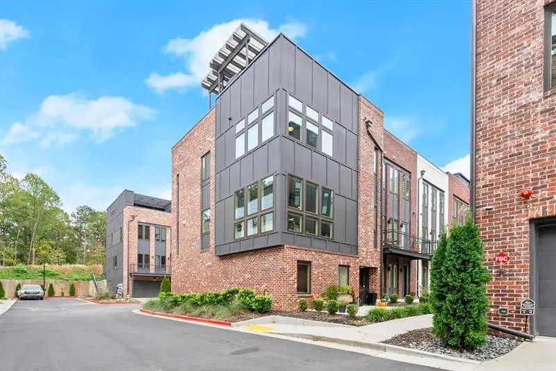 1256 Chelsea Circle Nw, Atlanta, GA 30318 - #2