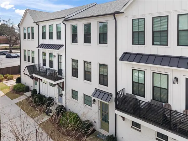 144 Chestnut Circle, Atlanta, GA 30342