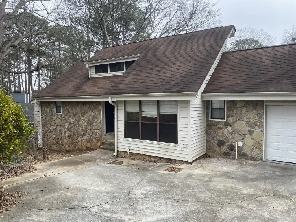 3958 Cotswold Drive Sw, Lilburn, GA 30047 - #1