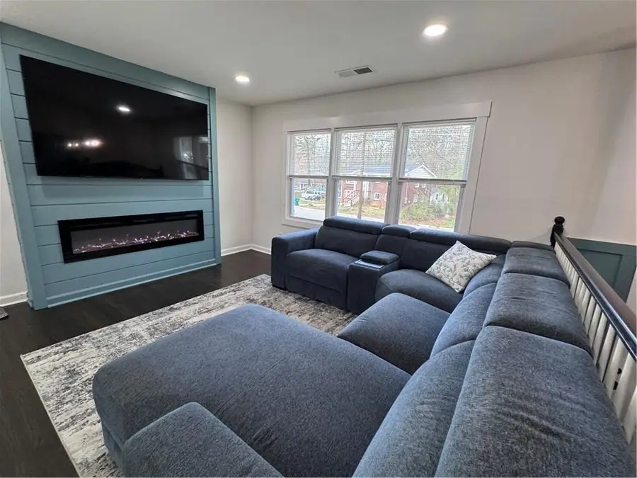 547 Windsor Drive, Forest Park, GA 30297 - #3