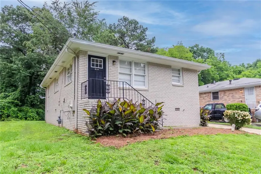 933 Capitol View Avenue Nw, Atlanta, GA 30318 - #2