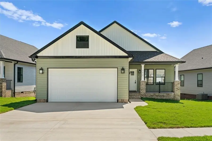 152 Washington St, Dalton, GA 30721 - #3