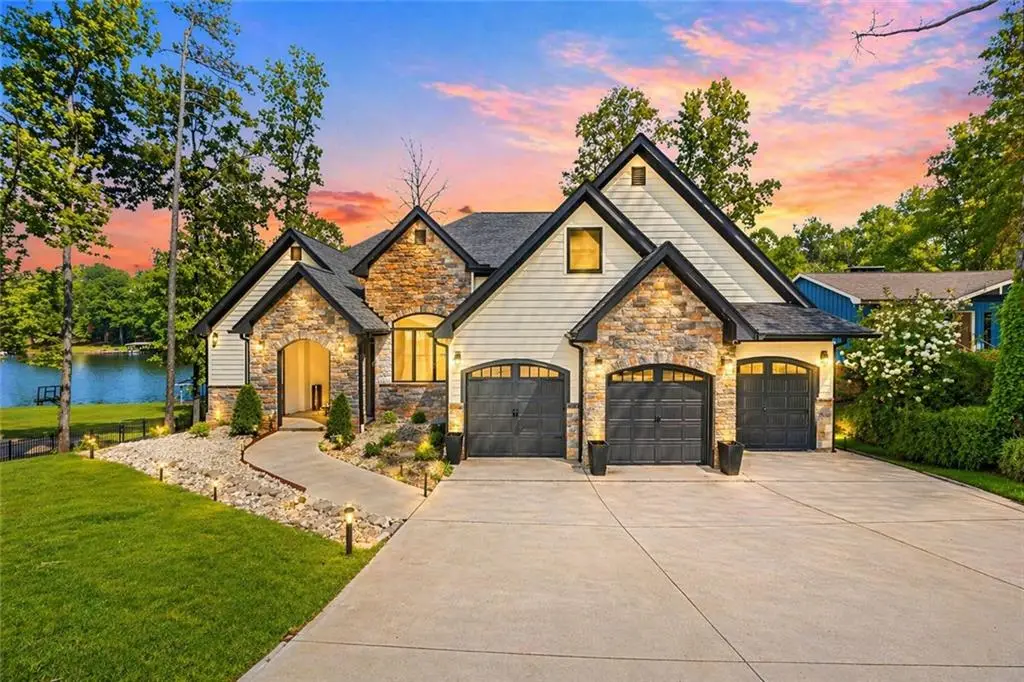 2021 Lakeview Parkway, Villa Rica, GA 30180 - #1