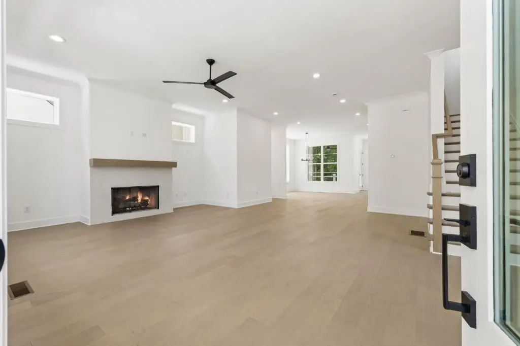 3040 Kara Court, Roswell, GA 30076 - #1