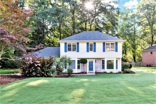 1172 Dogwood Forest Drive Ne, Marietta, GA 30068