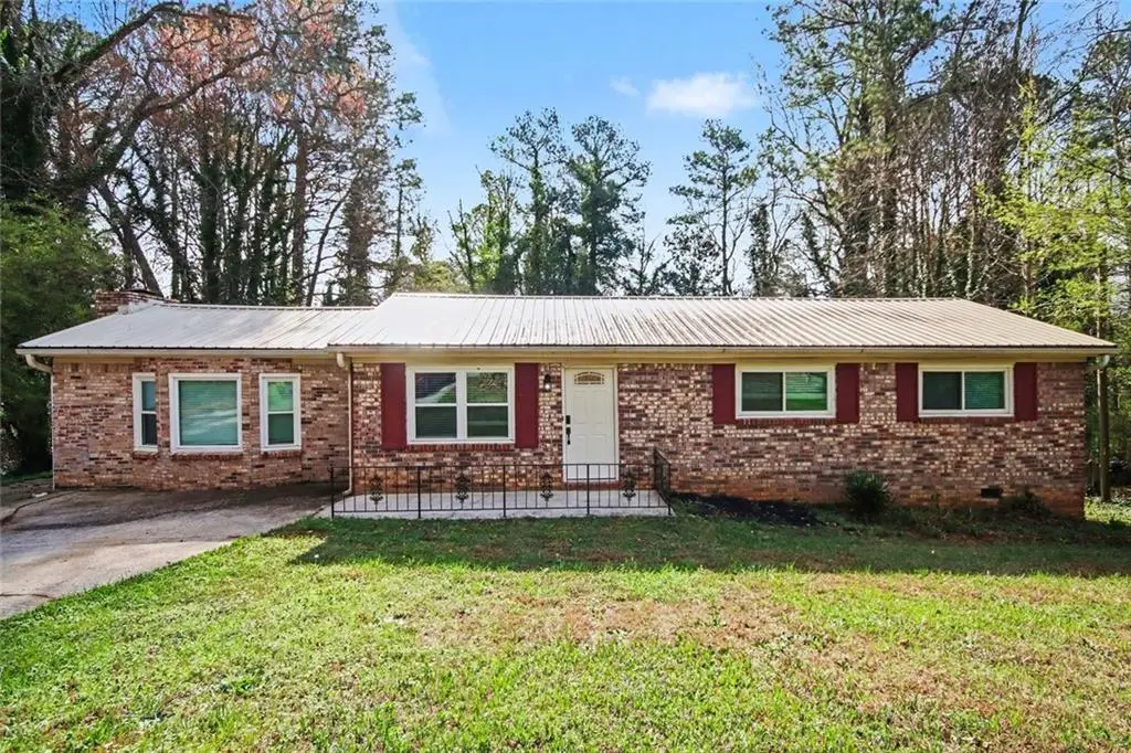 2280 Chestnut Log Loop, Lithia Springs, GA 30122 - #1