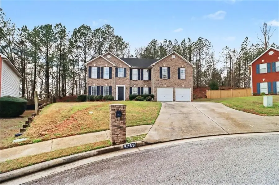 5769 Fairington Farms Court, Lithonia, GA 30038 - #3
