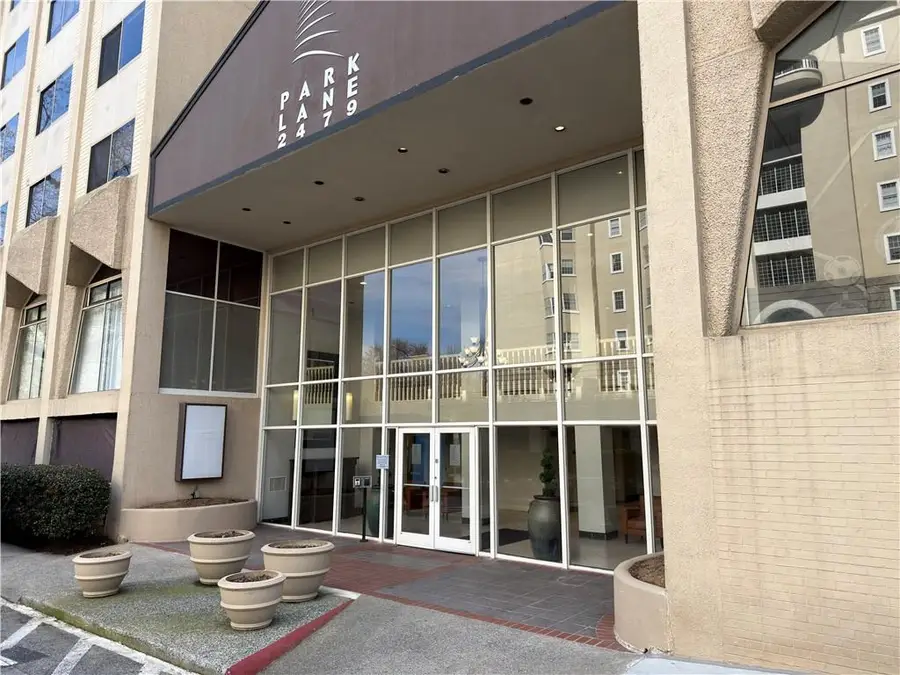 2479 Peachtree Road Ne #1714, Atlanta, GA 30305 - #2